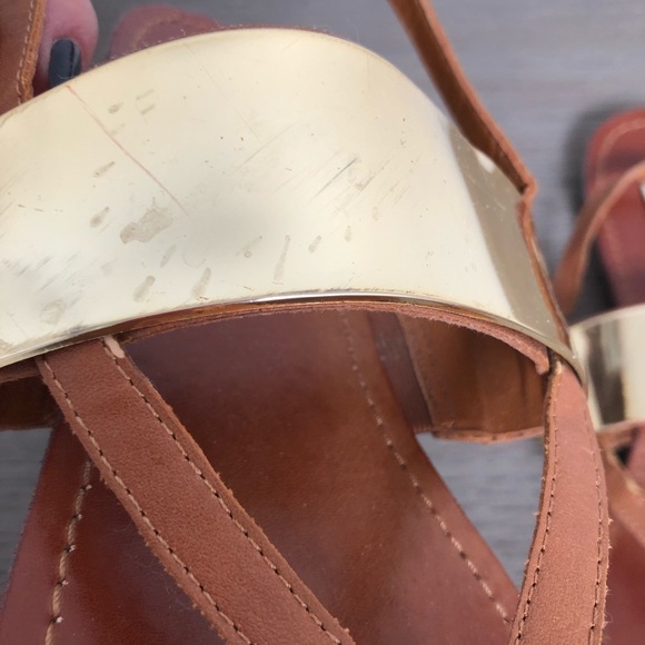 Steve Madden CUFFF Sandal - Picture 3 of 4